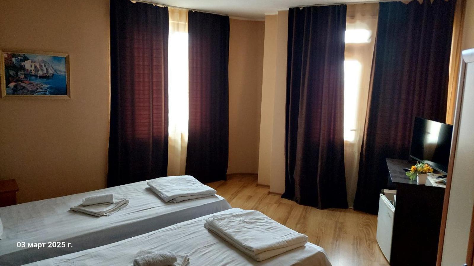 Hristovi Apartments & Studios Pomorie Exterior foto